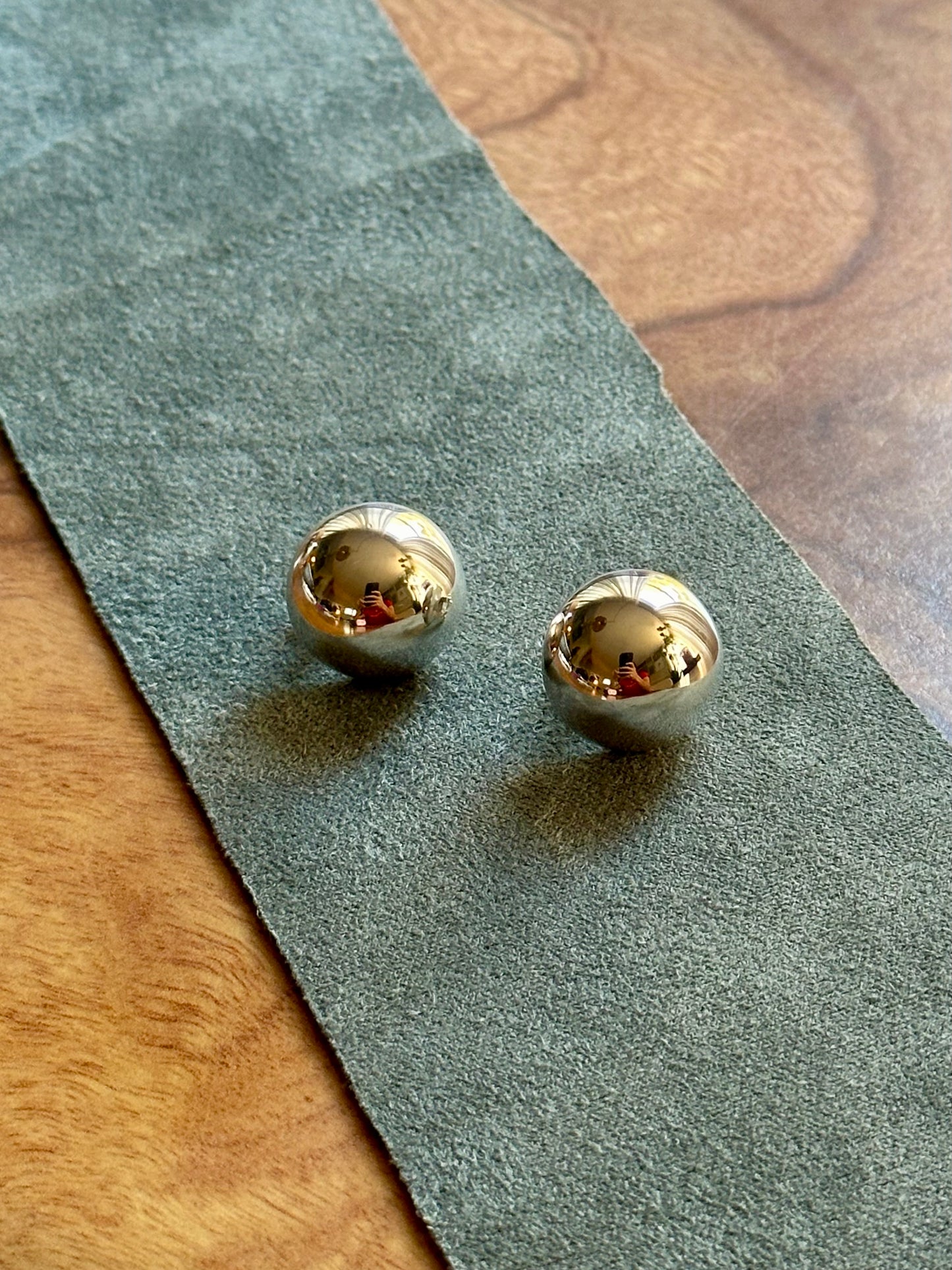 Dome Earrings